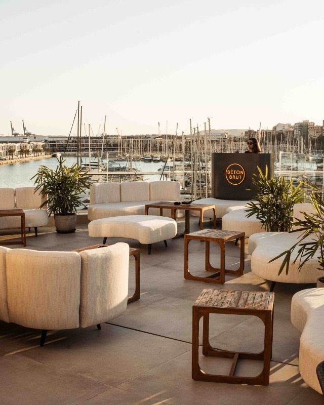 Rooftop Beton Brut Alicante mobiliario Oubaitori